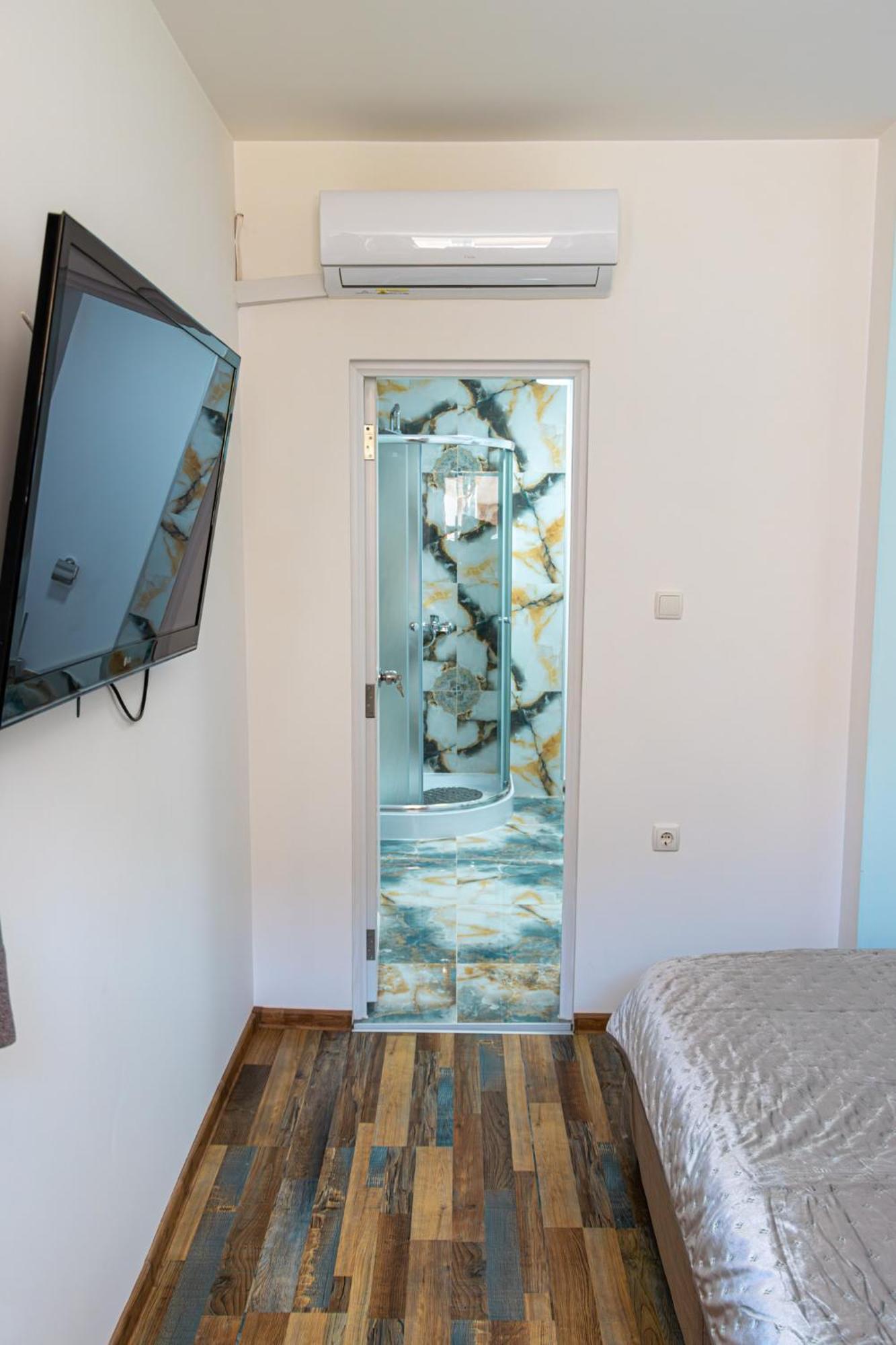 Navial Hotel Gabrovo Kültér fotó