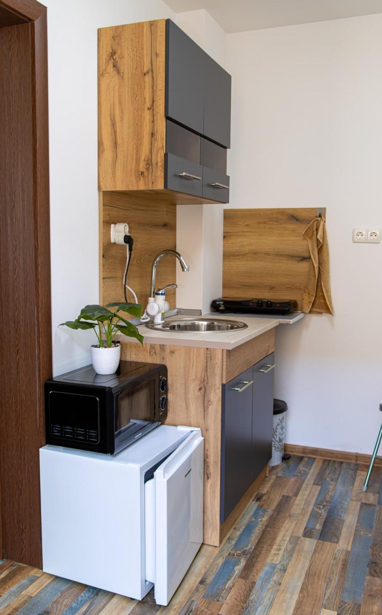 Navial Hotel Gabrovo Kültér fotó